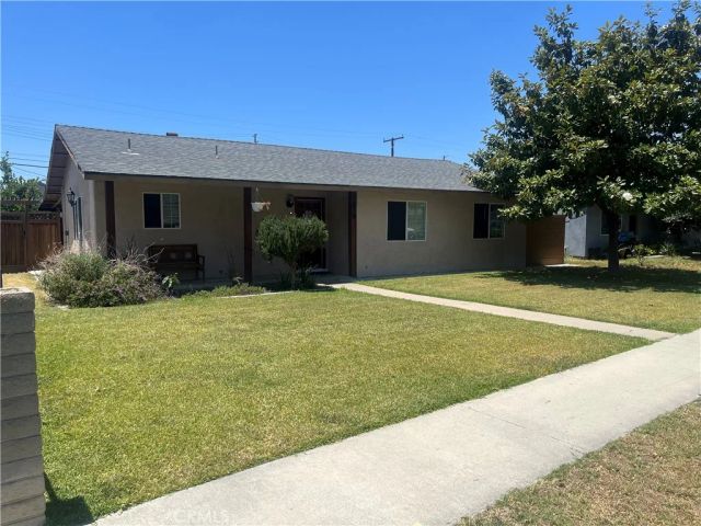 310 N Mountain View, Santa Ana, CA 92703