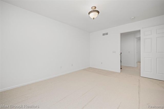 6901 Reed Court, West Bloomfield, MI 48322