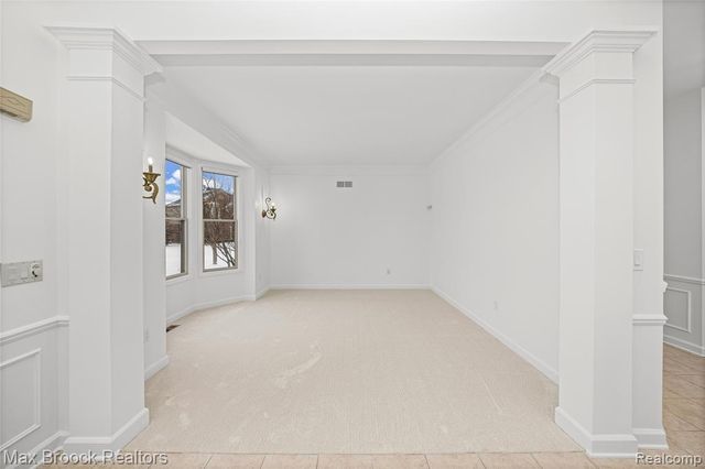 6901 Reed Court, West Bloomfield, MI 48322