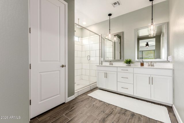 542 W RAINBOW BRIDGE Lane, San Tan Valley, AZ 85140