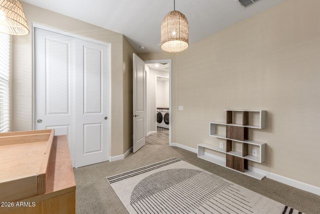 542 W RAINBOW BRIDGE Lane, San Tan Valley, AZ 85140