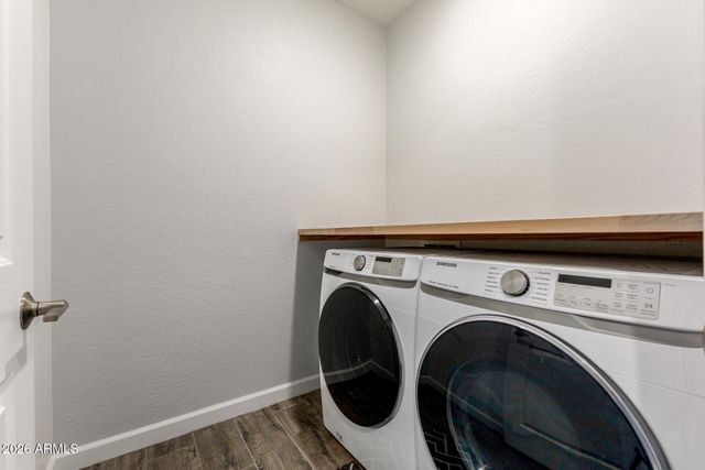 542 W RAINBOW BRIDGE Lane, San Tan Valley, AZ 85140