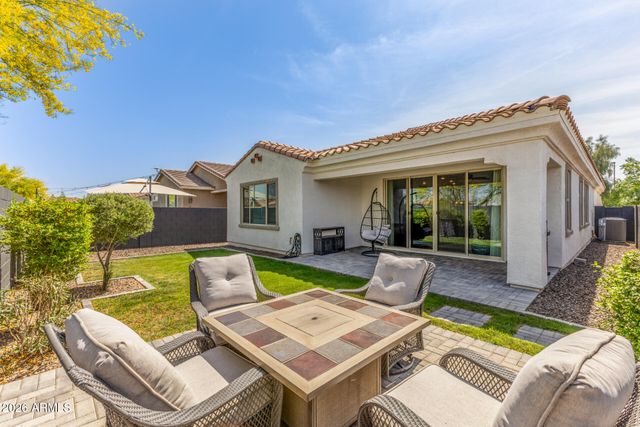 542 W RAINBOW BRIDGE Lane, San Tan Valley, AZ 85140