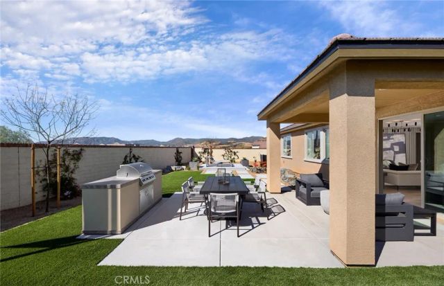 4094 Lilah Circle, Lake Elsinore, CA 92530