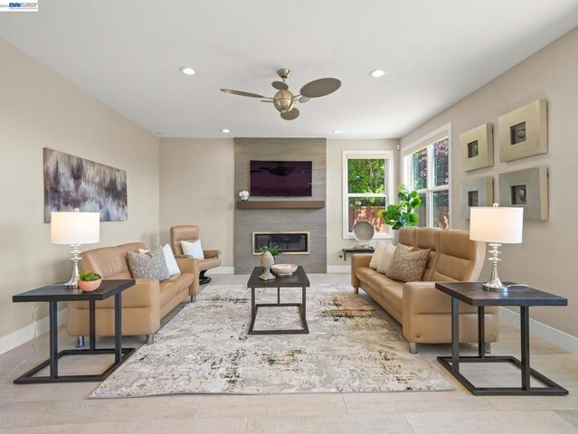 5038 Westside Dr, San Ramon, CA 94583