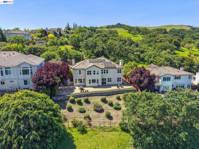 5038 Westside Dr, San Ramon, CA 94583