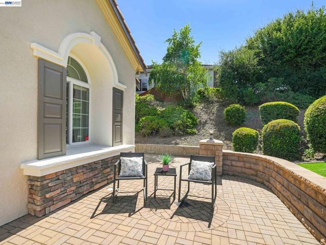 5038 Westside Dr, San Ramon, CA 94583