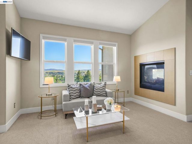 5038 Westside Dr, San Ramon, CA 94583
