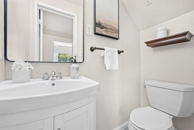 701 N Rengstorff 7, Mountain View, CA 94043
