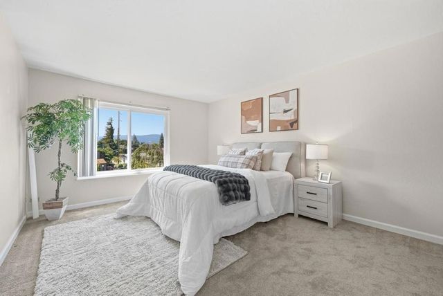 701 N Rengstorff 7, Mountain View, CA 94043