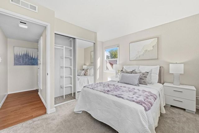 701 N Rengstorff 7, Mountain View, CA 94043
