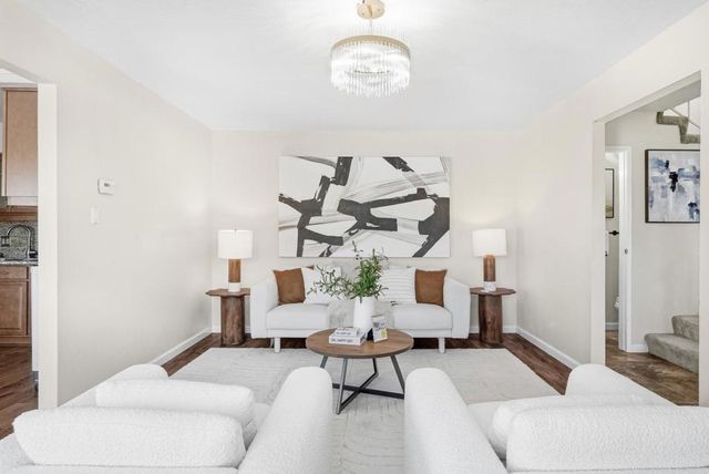 701 N Rengstorff 7, Mountain View, CA 94043
