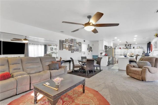 11679 Winterhawk Way, Apple Valley, CA 92308