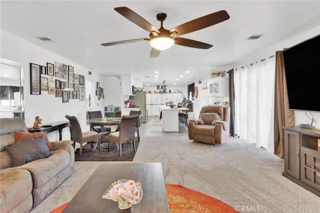 11679 Winterhawk Way, Apple Valley, CA 92308