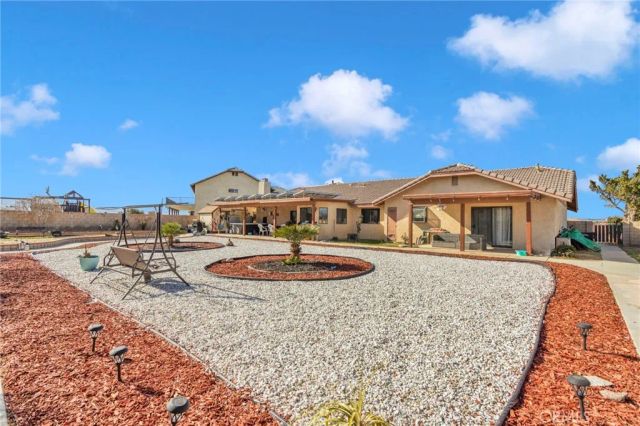 11679 Winterhawk Way, Apple Valley, CA 92308