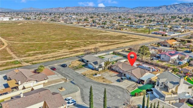 11679 Winterhawk Way, Apple Valley, CA 92308