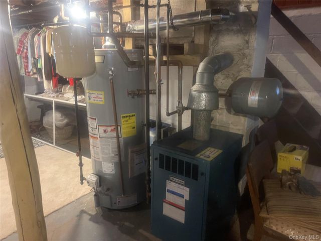 22 Eton Street, Valley Stream, NY 11581