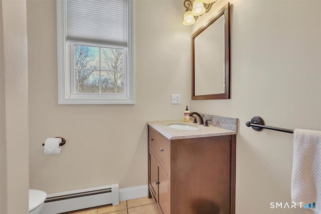 74 Oxbow Road, Haddam, CT 06441