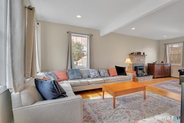 74 Oxbow Road, Haddam, CT 06441