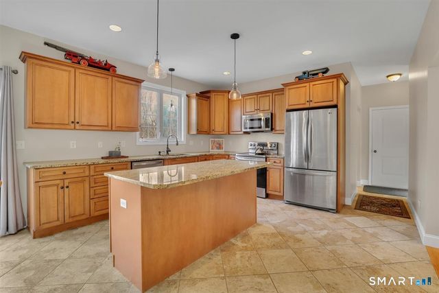 74 Oxbow Road, Haddam, CT 06441