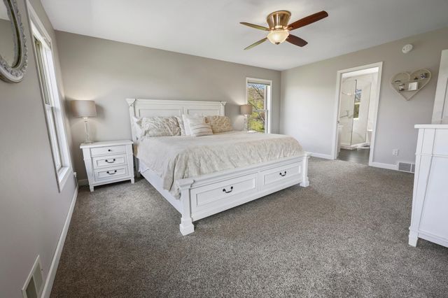 2512 Walden Way, Saint Cloud, MN 56301
