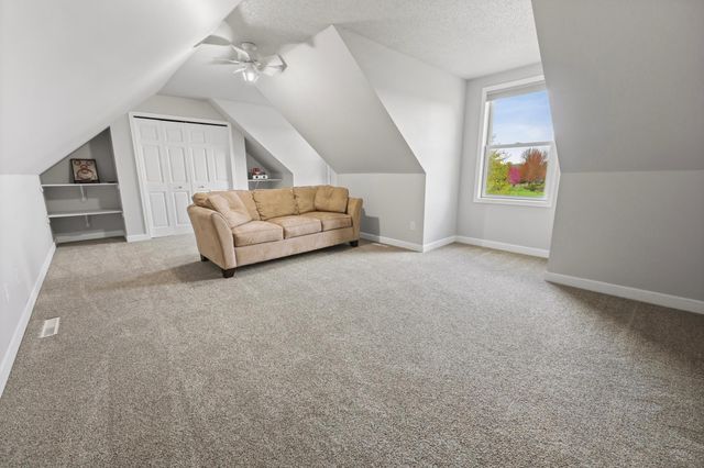 2512 Walden Way, Saint Cloud, MN 56301