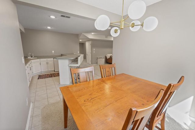 2512 Walden Way, Saint Cloud, MN 56301