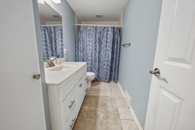 2512 Walden Way, Saint Cloud, MN 56301