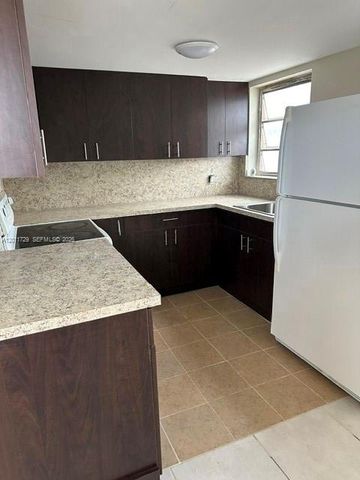 1800 NW 19th Terrace, Miami, FL 33125
