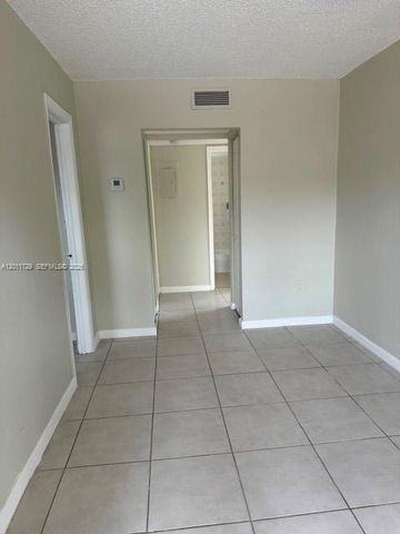 1800 NW 19th Terrace, Miami, FL 33125