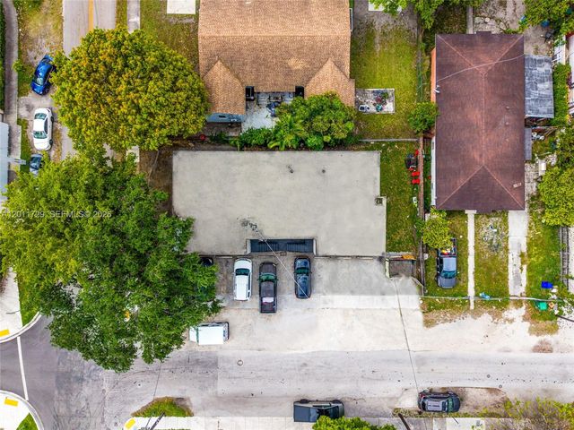 1800 NW 19th Terrace, Miami, FL 33125