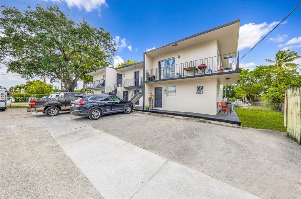 1800 NW 19th Terrace, Miami, FL 33125