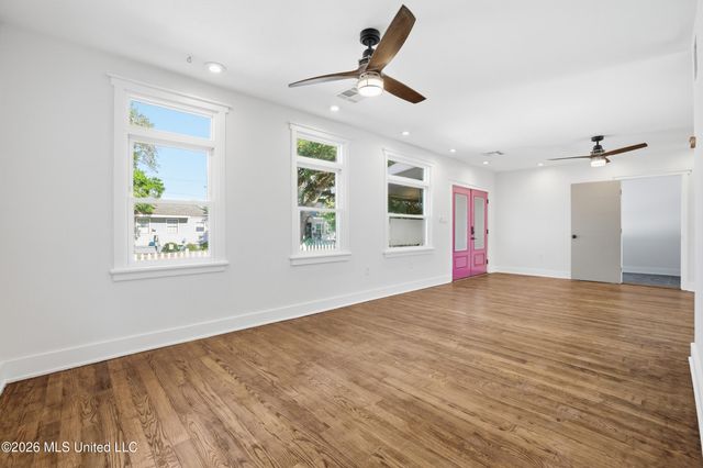 137 Keesler Circle, Biloxi, MS 39530