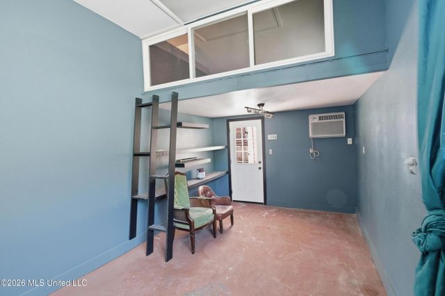 137 Keesler Circle, Biloxi, MS 39530