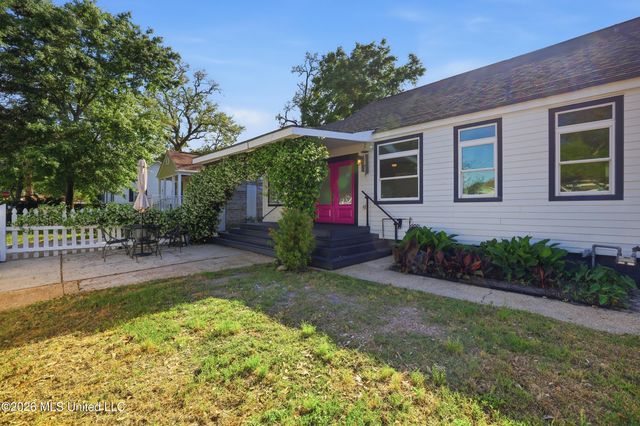 137 Keesler Circle, Biloxi, MS 39530