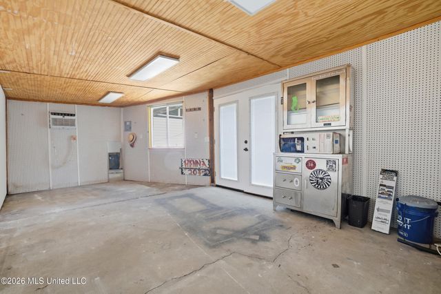 137 Keesler Circle, Biloxi, MS 39530