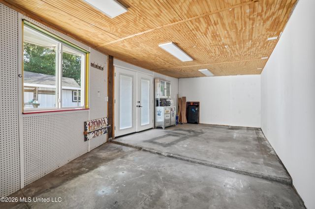 137 Keesler Circle, Biloxi, MS 39530
