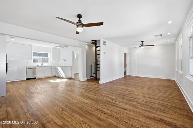 137 Keesler Circle, Biloxi, MS 39530