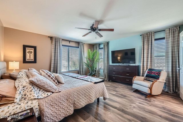2323 W ALICIA Drive, Phoenix, AZ 85041