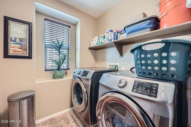 2323 W ALICIA Drive, Phoenix, AZ 85041
