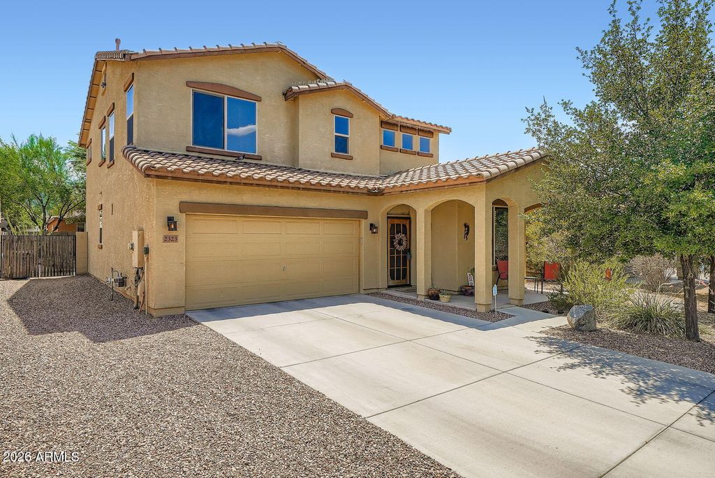 2323 W ALICIA Drive, Phoenix, AZ 85041