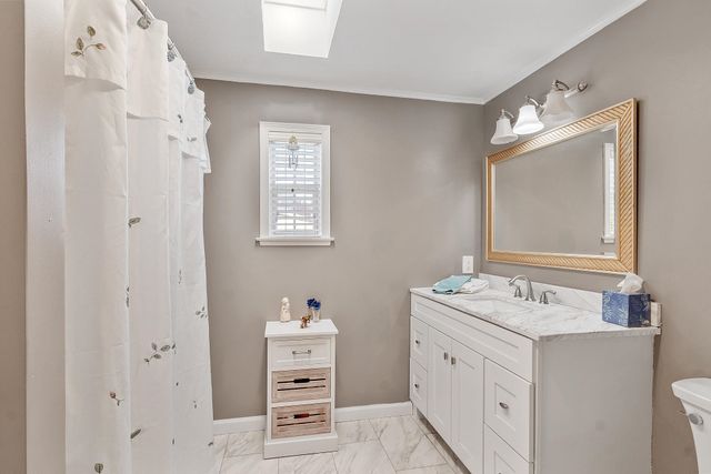 18 Lilac Court, Raymond, NH 03077