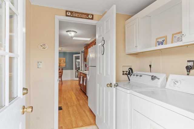 18 Lilac Court, Raymond, NH 03077