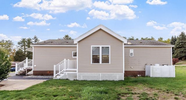 18 Lilac Court, Raymond, NH 03077