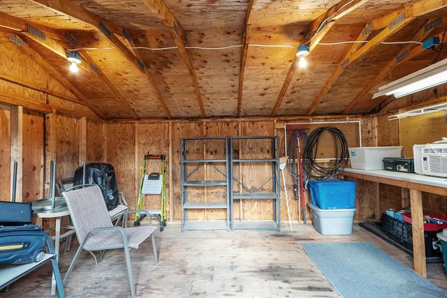 18 Lilac Court, Raymond, NH 03077