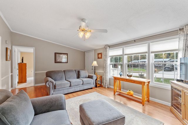 18 Lilac Court, Raymond, NH 03077