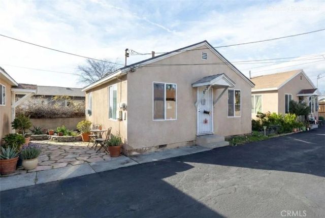 811 E Nocta, Ontario, CA 91764