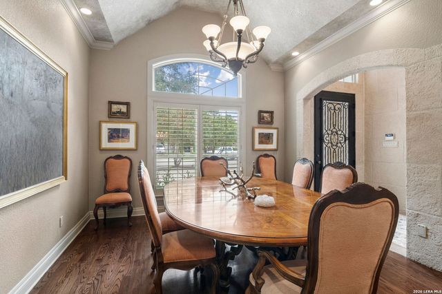 4 Cobham, San Antonio, TX 78218