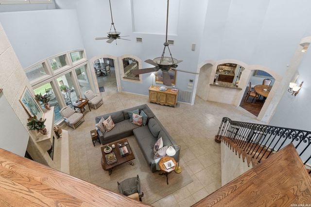 4 Cobham, San Antonio, TX 78218