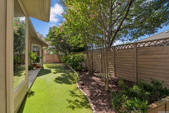 4 Cobham, San Antonio, TX 78218